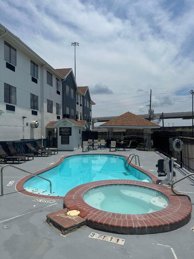 Candlewood Suites Stafford Χιούστον Εξωτερικό φωτογραφία